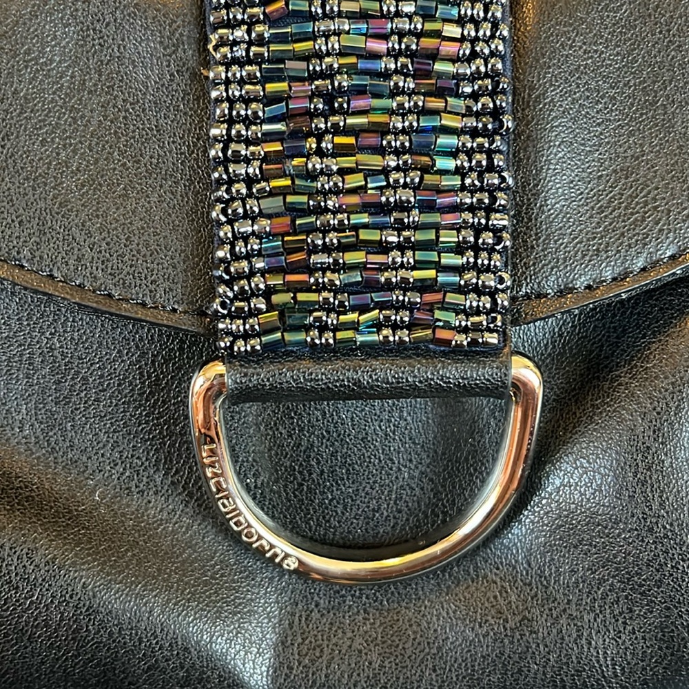 Liz Claiborne Black small wristlet bag w/multi color bead detail chain handle - Picture 2 of 7